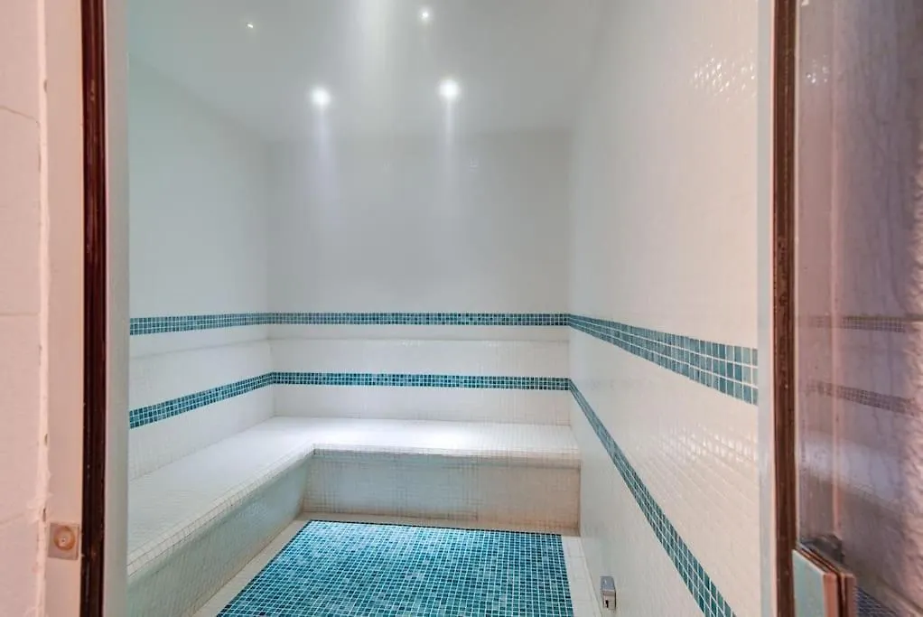 Comfy Studio In Business Bay L Stays 2 Dubai United Arab Emirates