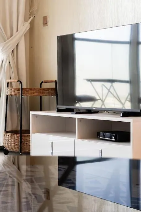 Comfy Studio In Business Bay L Stays 2 Dubai